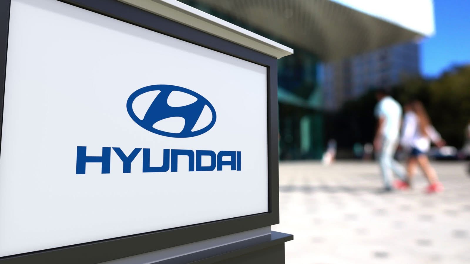 Hyundai AutoEver America data breach exposes SSNs, drivers licenses
Hyundai AutoEver America has experienced a data breach where hackers accessed sensitive information, including names, SSNs, and driver’s licenses.